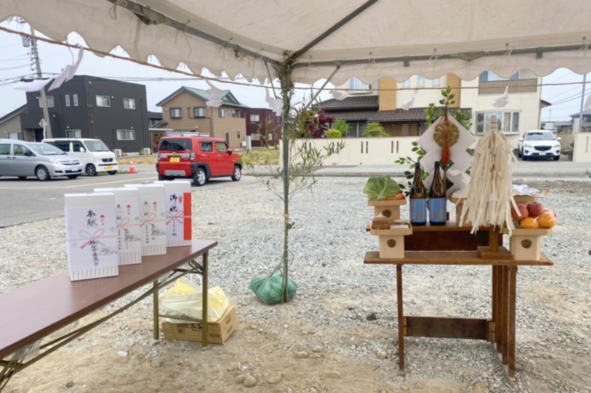 シルバーホーム黒部の地鎮祭を執り行いました。